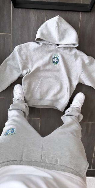 VIRAL FITTED TRACKSUIT